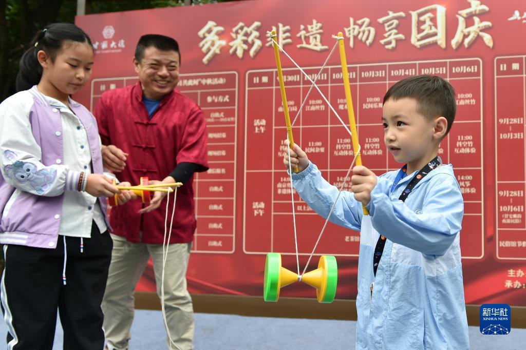 土豪斗翻天为什么下载好了进不去